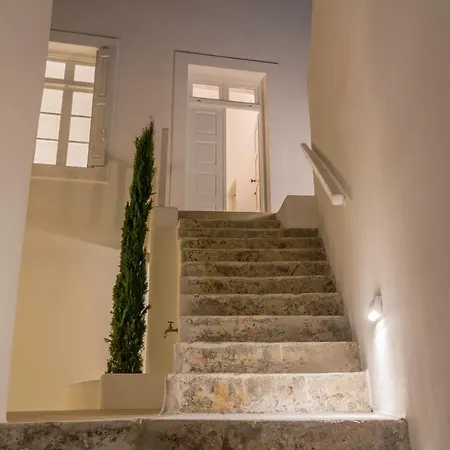 Ekavi - At The Hub Of Village Vila